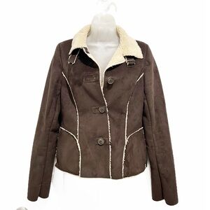 Old Navy Sherpa lined brown jacket. Size S.